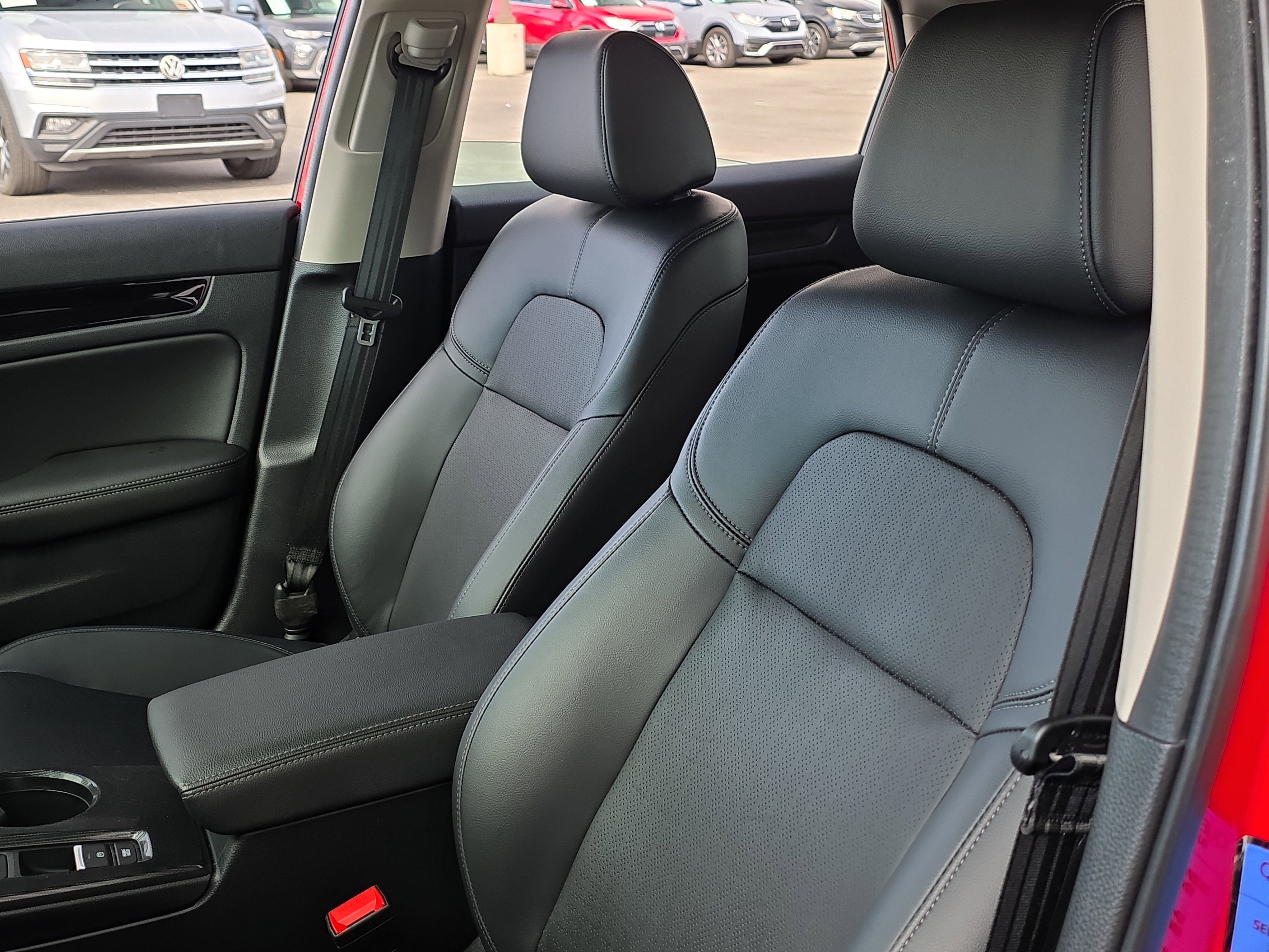 Used 2024 Honda Civic EX-L image 12