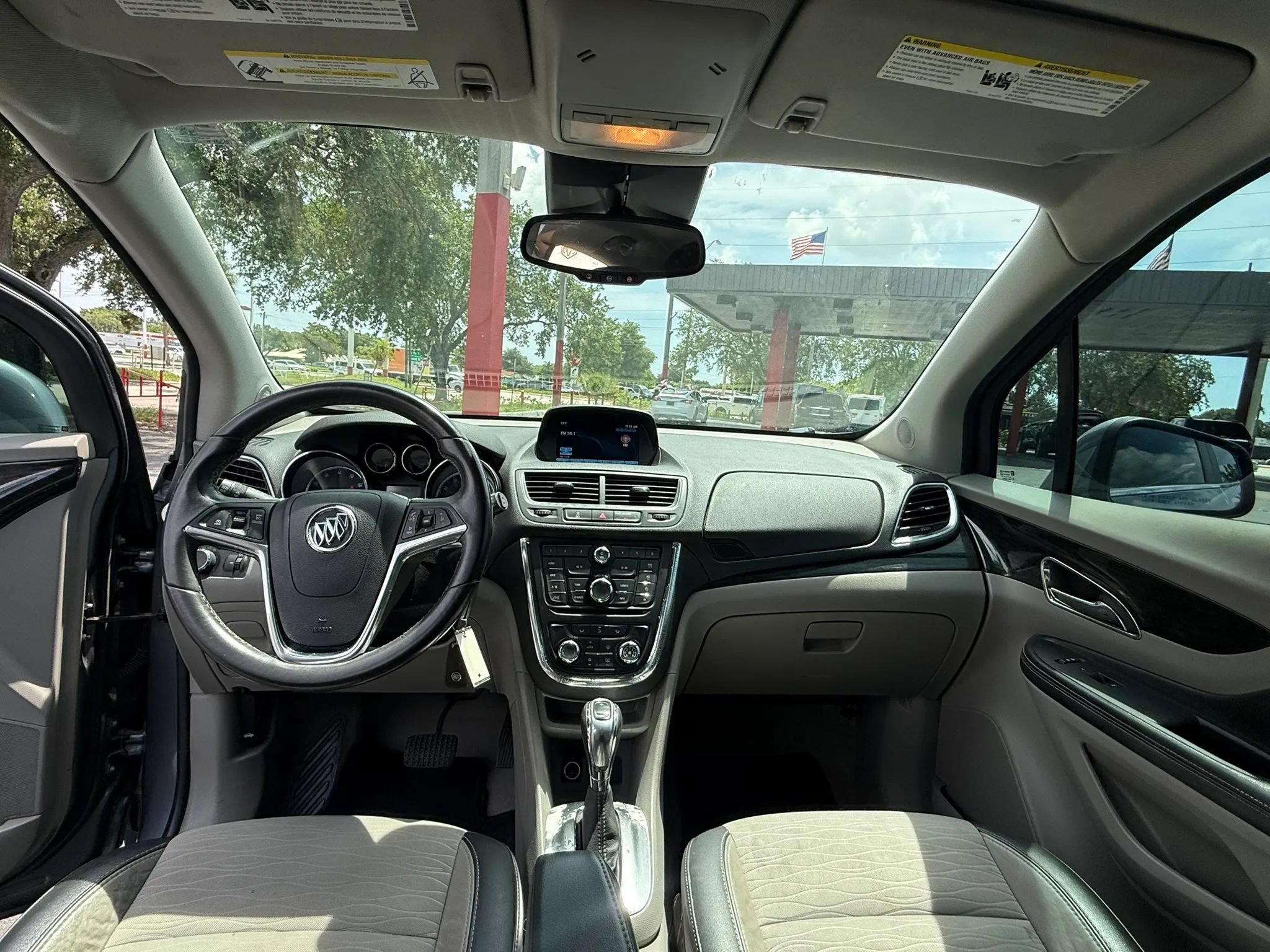Used 2015 Buick Encore FWD image 17