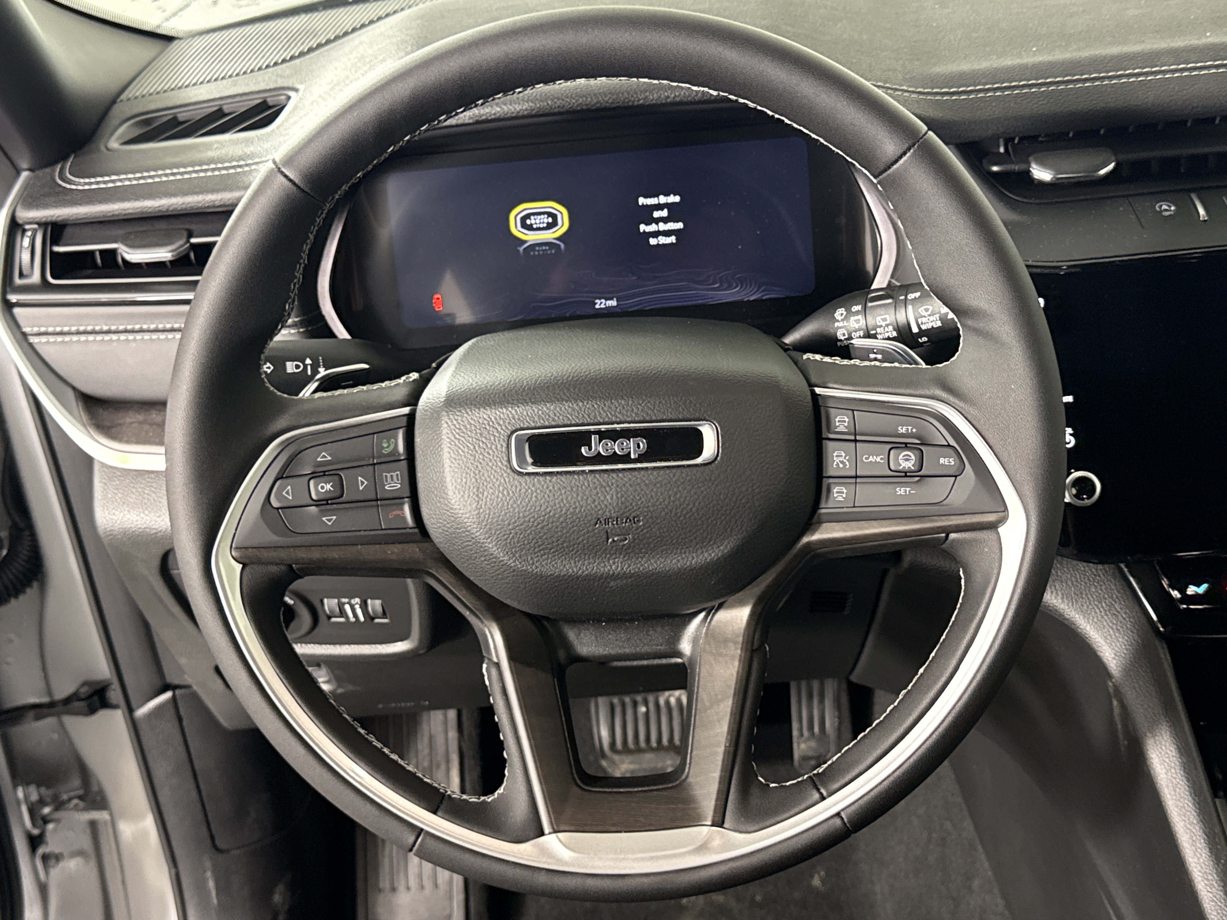 New 2026 Jeep Grand Cherokee Altitude AWD/4WD image 16