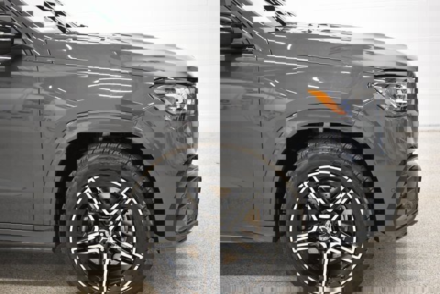 New 2026 Mercedes-Benz GLS 450 4MATIC image 13