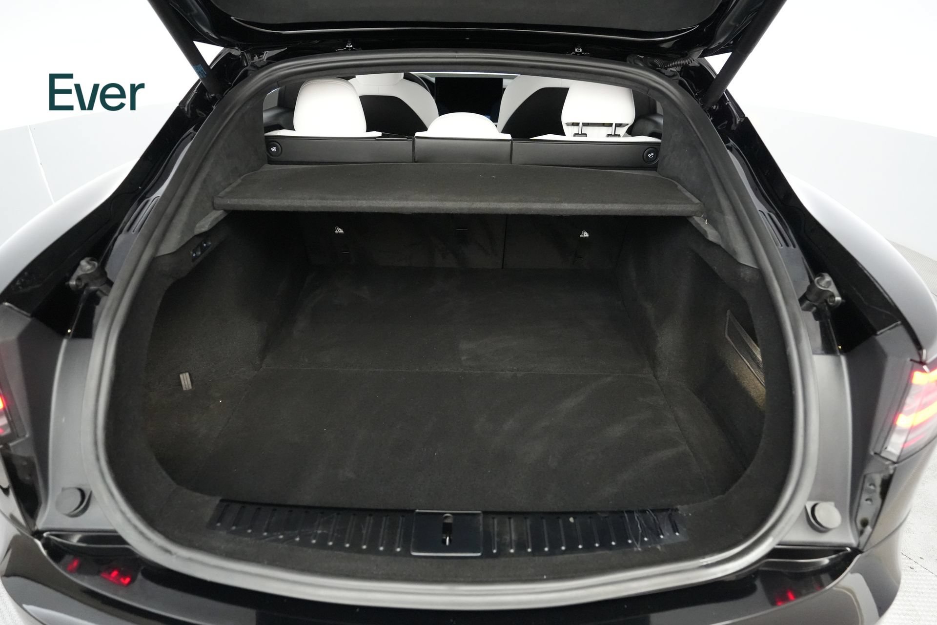 Used 2023 Tesla Model S Plaid AWD/4WD image 8