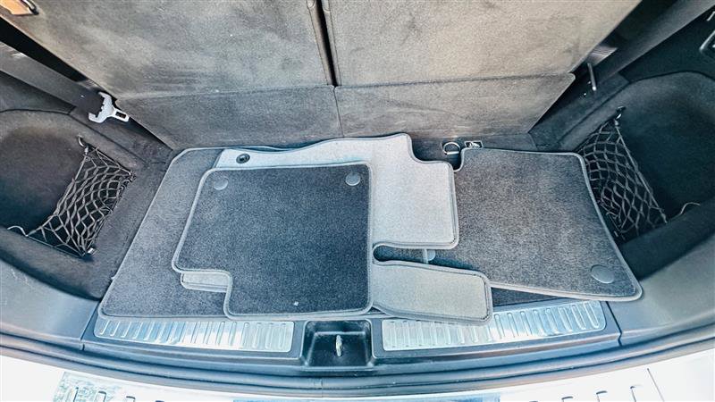 Used 2016 Mercedes-Benz GL 450 4MATIC w/ Premium I Package image 22