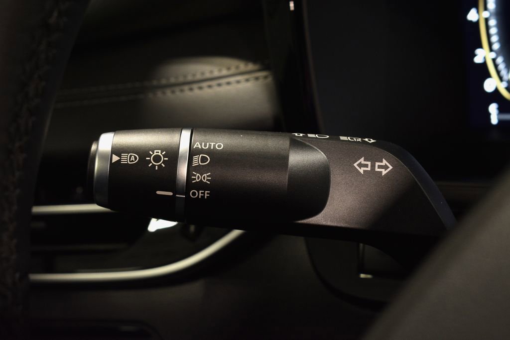 New 2026 INFINITI QX60 Luxe w/ Cargo Package image 16