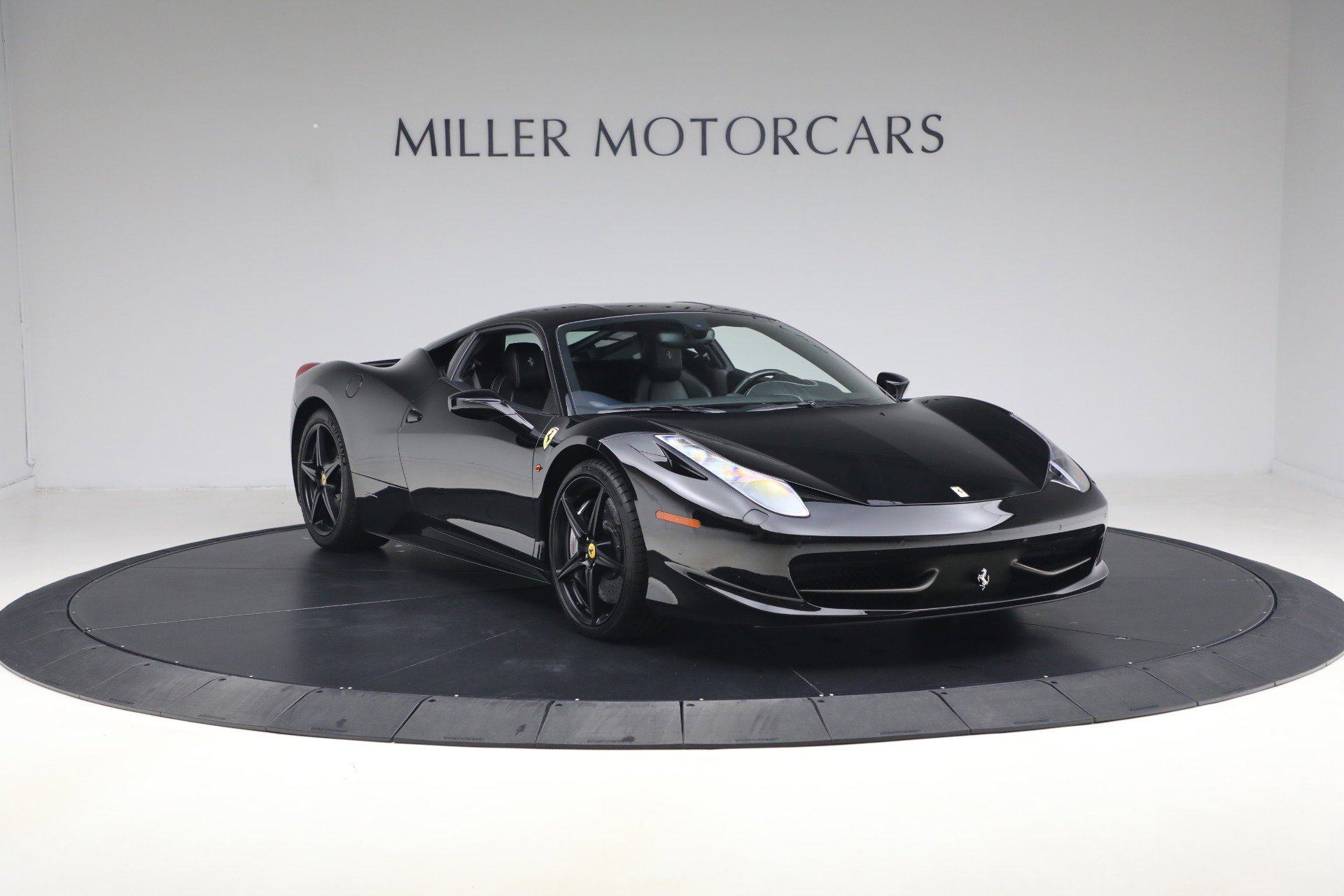 Certified 2013 Ferrari 458 Italia Coupe image 12