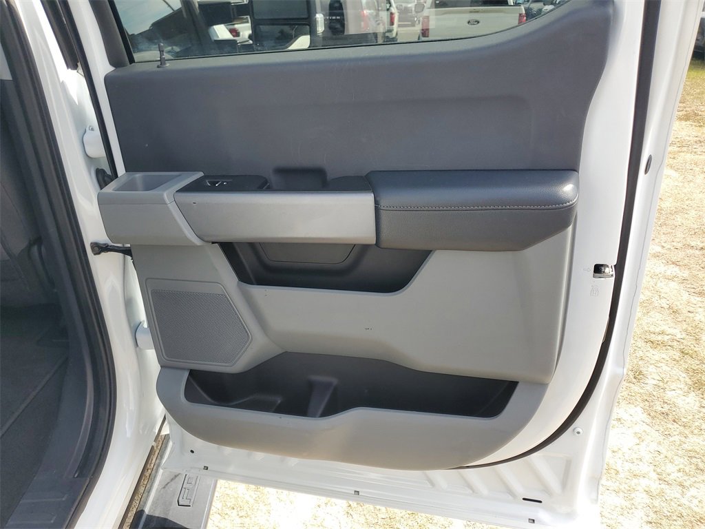 Used 2024 Ford F350 XLT image 30