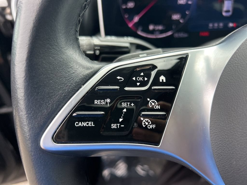 Used 2025 Mercedes-Benz C 300 Sedan image 43