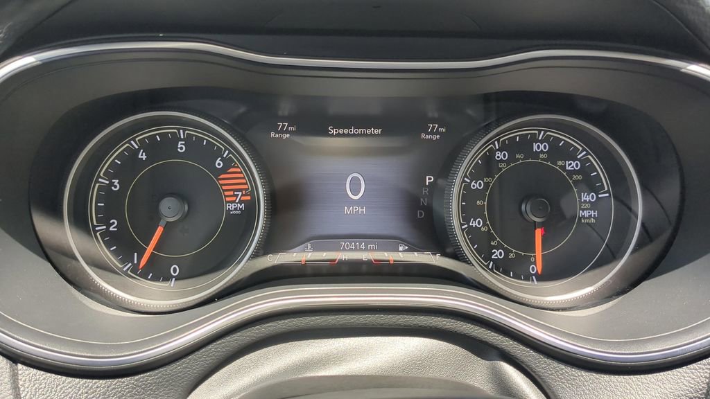 Used 2019 Jeep Cherokee Limited FWD image 20