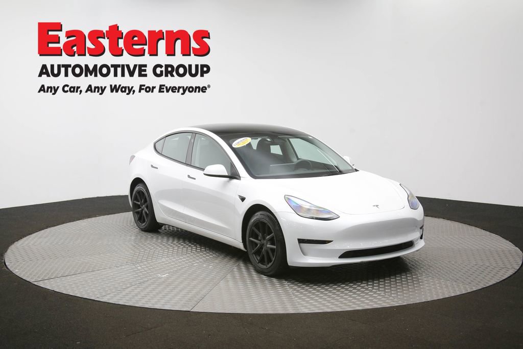Used 2023 Tesla Model 3 Standard Range image 44