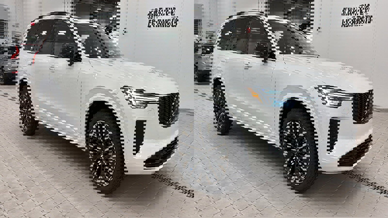 New 2026 Volvo XC90 B6 Ultra w/ Protection Package Premier image 3