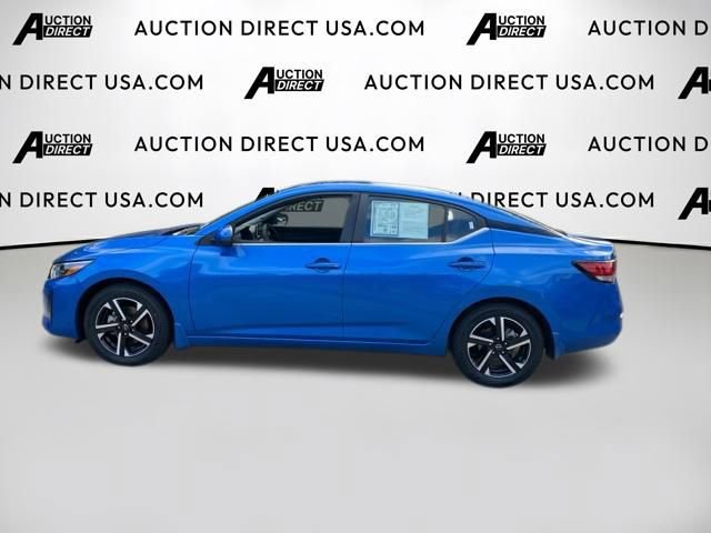 Used 2024 Nissan Sentra SV FWD image 3