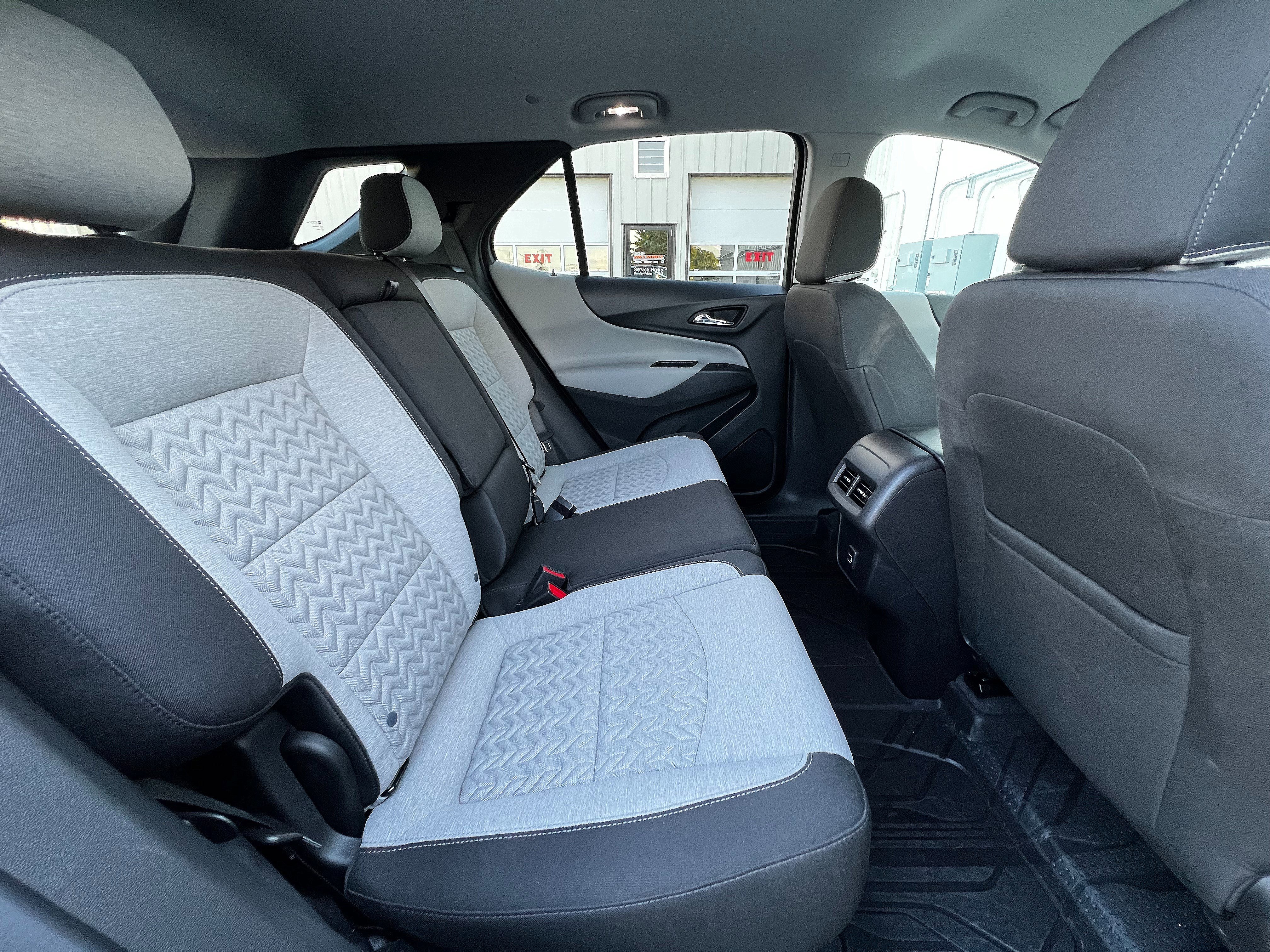 Used 2024 Chevrolet Equinox LS w/ LS Convenience Package image 27