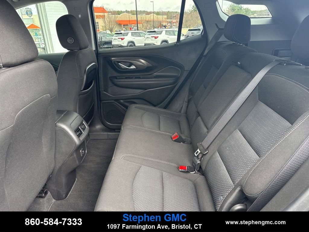 Used 2022 GMC Terrain SLE w/ Driver Convenience Package image 10
