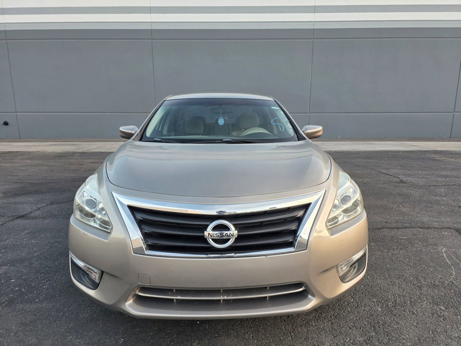 Used 2015 Nissan Altima 2.5 S w/ Power Driver Seat Package FWD image 2