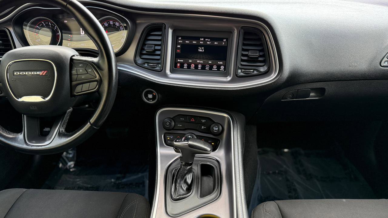 Used 2020 Dodge Challenger SXT RWD image 14