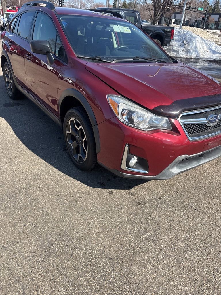 Used 2016 Subaru Crosstrek 2.0i image 9