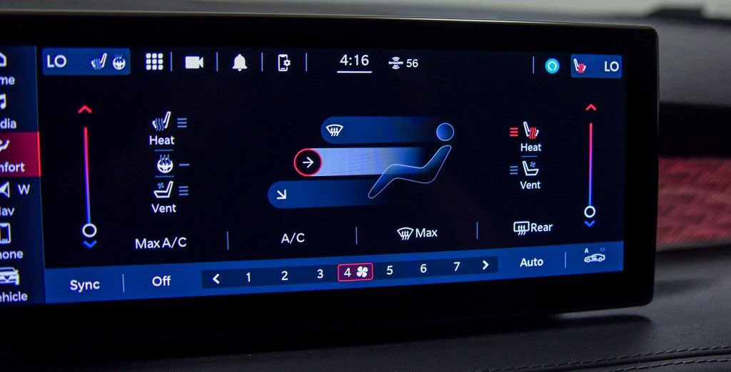 Used 2024 Alfa Romeo Tonale Ti w/ Premium Interior Package image 25