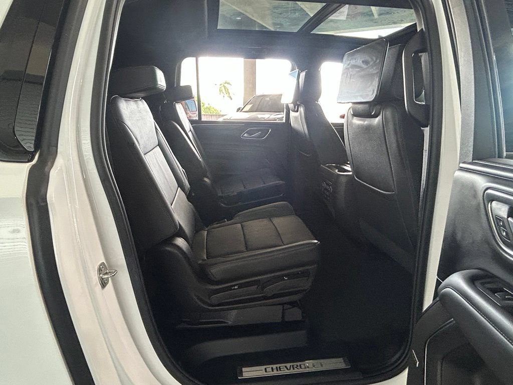 Used 2024 Chevrolet Suburban Z71 w/ Off-Road Capability Package AWD/4WD image 52