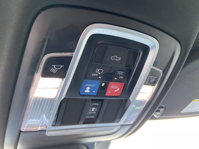Used 2023 RAM 1500 Laramie image 44