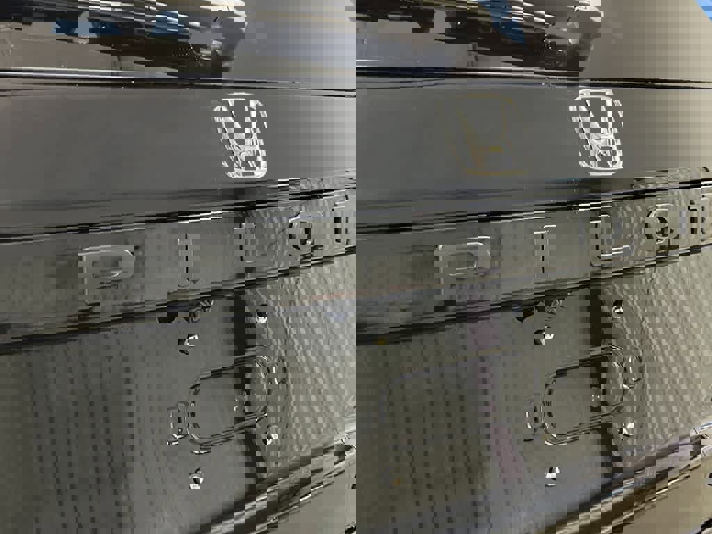 New 2026 Honda Pilot Black Edition image 9