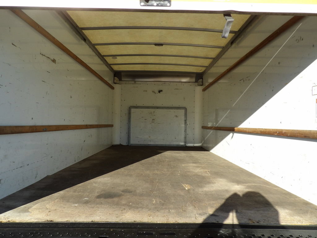 Used 2022 Ford E-350 and Econoline 350 Super Duty RWD image 34