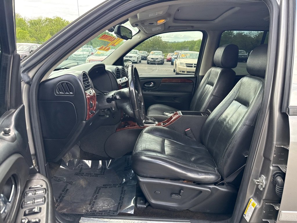 Used 2006 GMC Envoy SLT AWD/4WD image 9