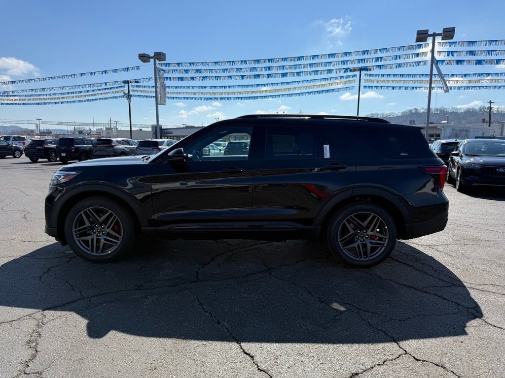 New 2026 Ford Explorer ST w/ Sun And Sound Package AWD/4WD image 4