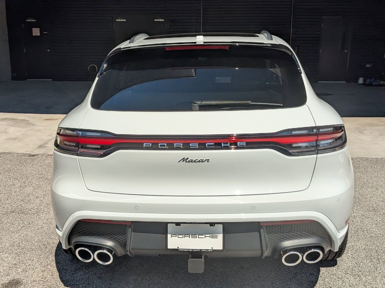 New 2026 Porsche Macan AWD/4WD image 10