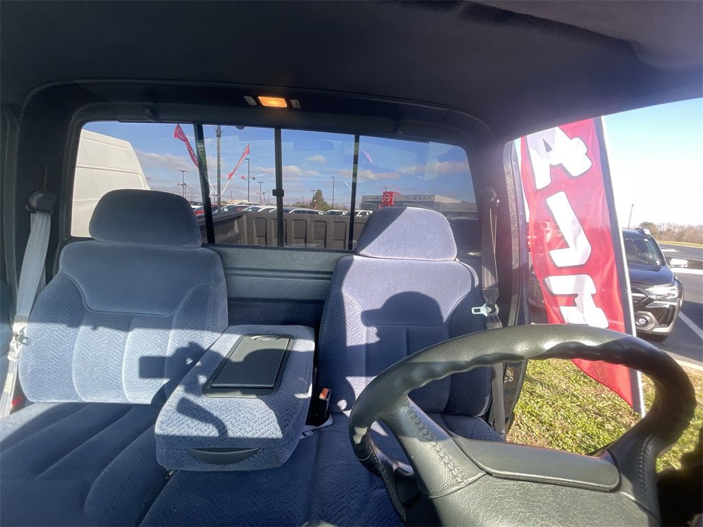 Used 1996 Chevrolet Silverado 1500 4x4 Regular Cab image 13