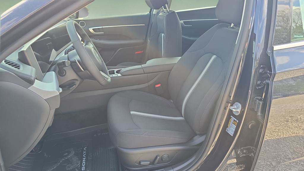 New 2026 Hyundai Sonata SEL AWD/4WD image 14