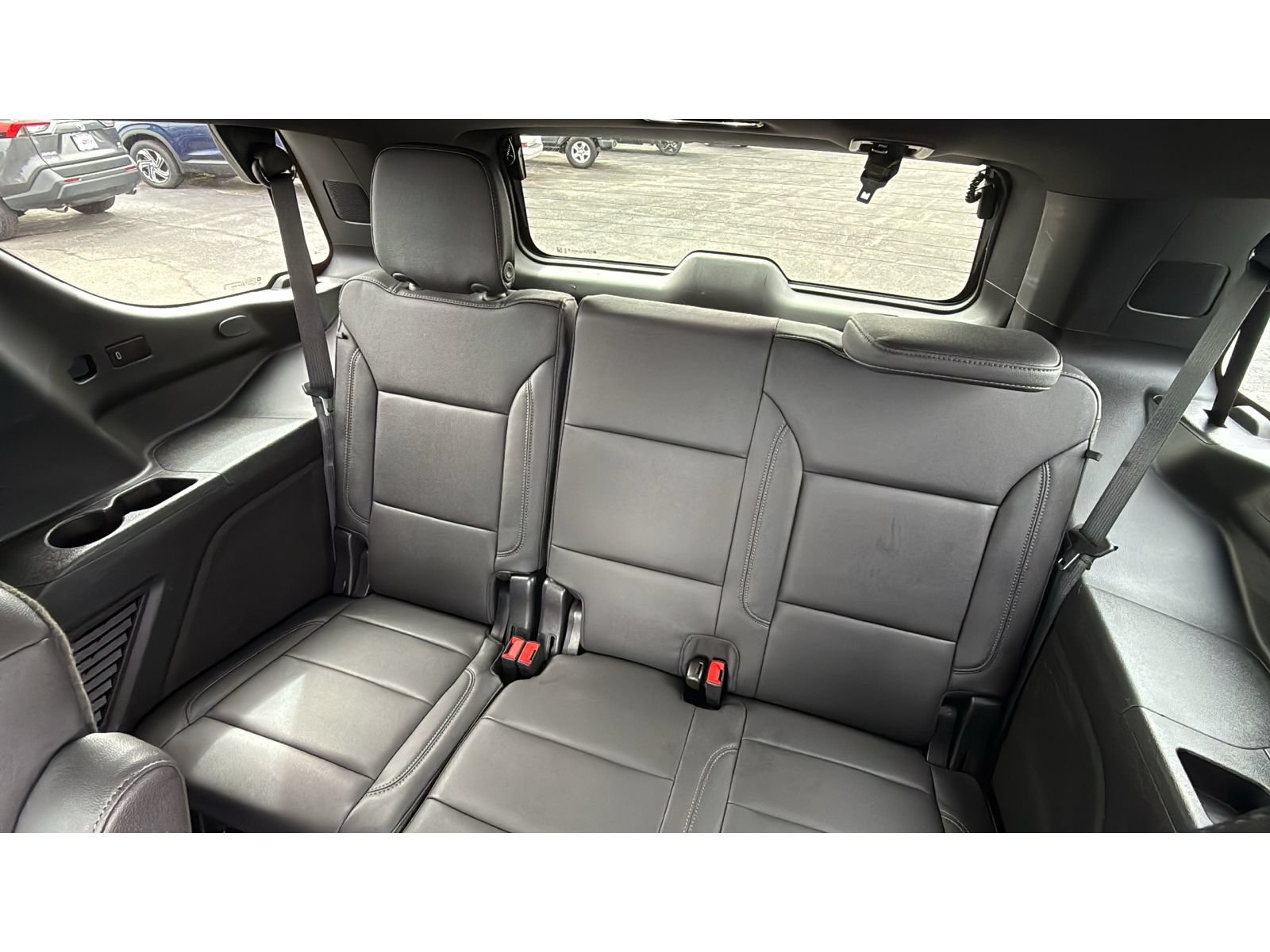 Used 2023 Chevrolet Tahoe LT w/ Luxury Package AWD/4WD image 37