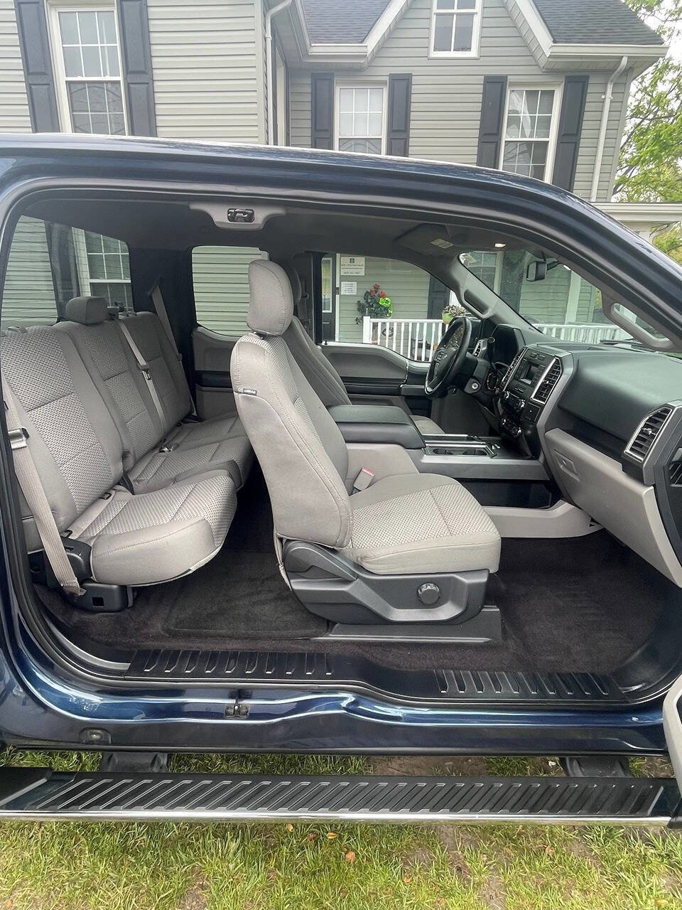 Used 2016 Ford F150 XLT w/ Equipment Group 301A Mid RWD image 13