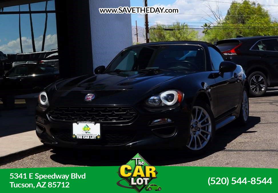 Used 2018 FIAT 124 Spider Classica w/ Technology Group