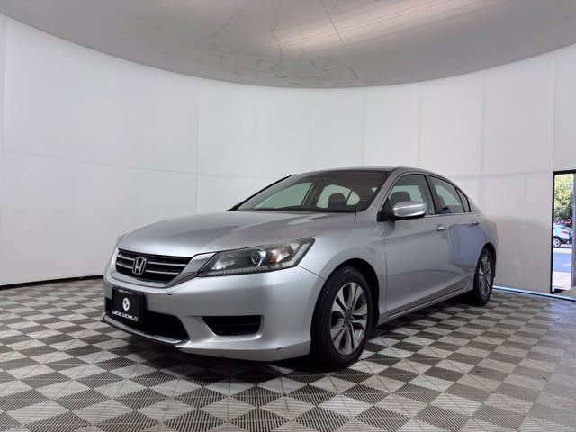 Used 2015 Honda Accord LX image 3