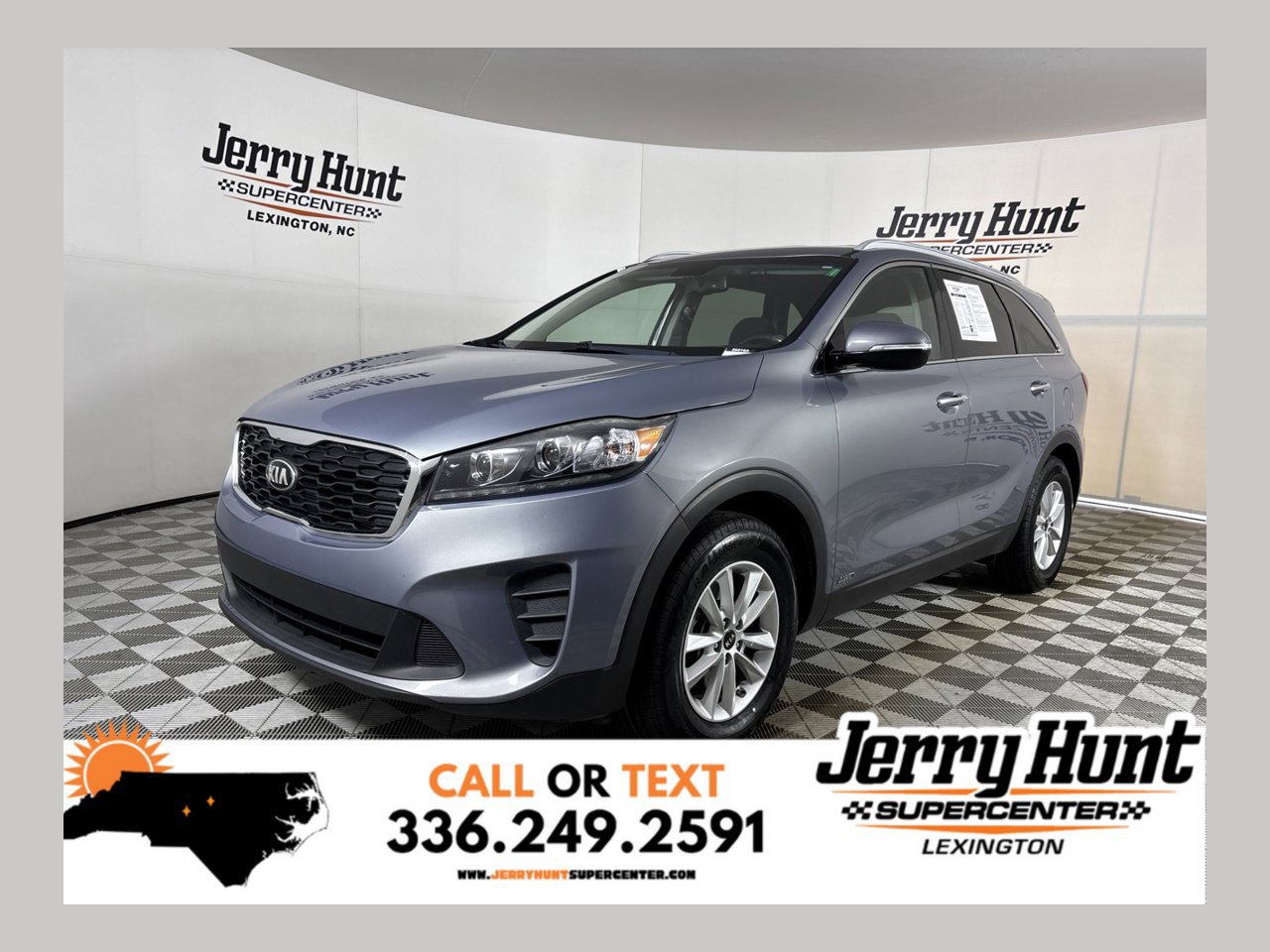 Used 2019 Kia Sorento AWD w/ LX Convenience Package image 1
