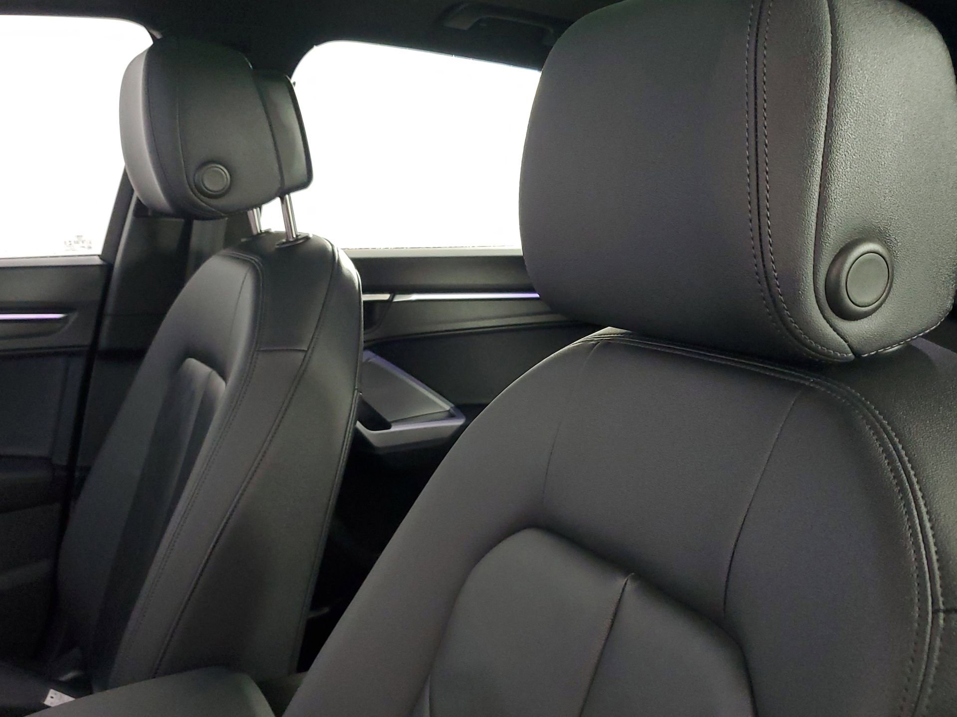 Certified 2022 Audi Q3 2.0T Premium Plus w/ Premium Plus Package image 30