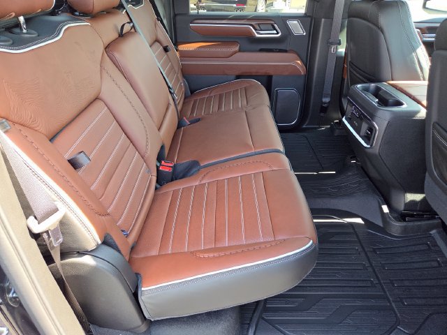 New 2026 GMC Sierra 3500 Denali Ultimate AWD/4WD image 24