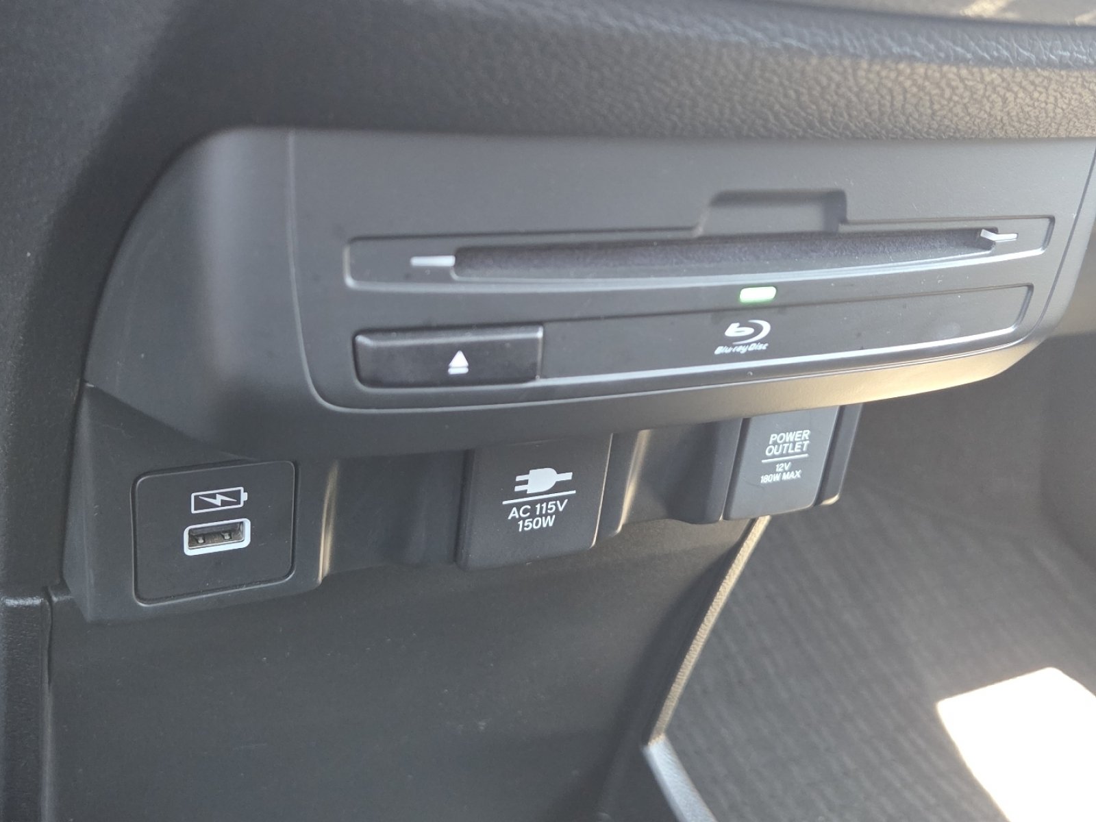 Used 2024 Honda Odyssey Touring image 11