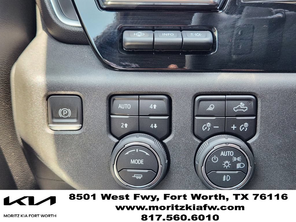 Used 2023 Chevrolet Silverado 1500 High Country w/ High Country Premium Package AWD/4WD image 21
