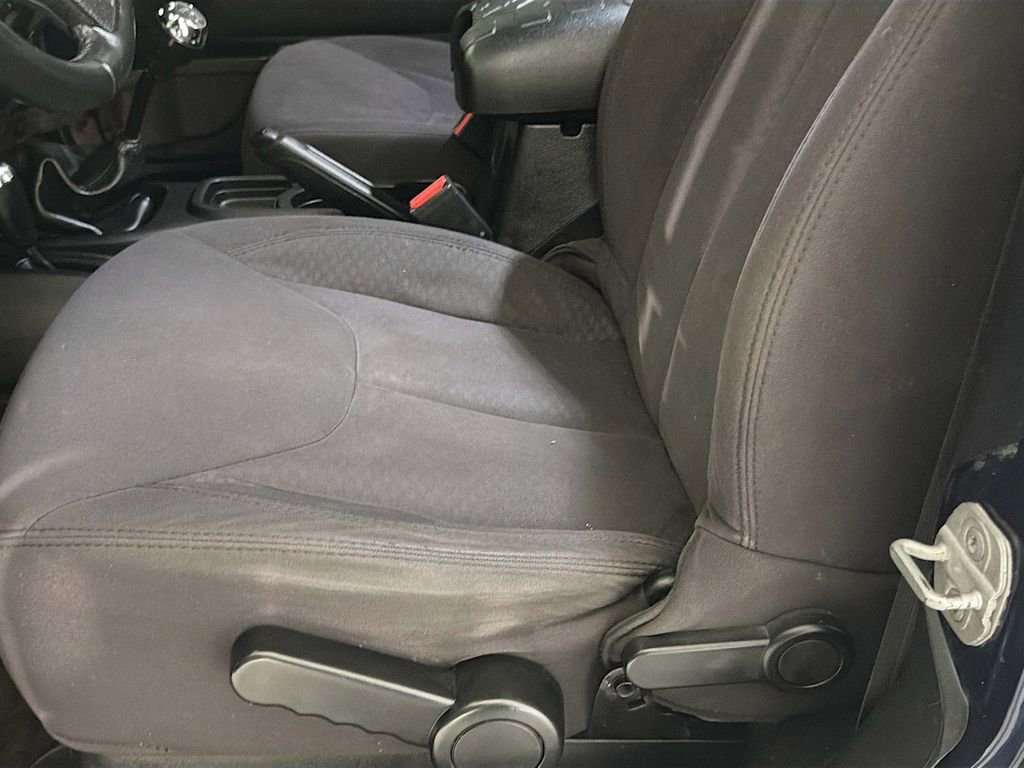 Used 2013 Jeep Wrangler Sport w/ Connectivity Group AWD/4WD image 17