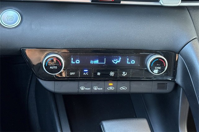 Used 2022 Hyundai Elantra SEL image 24
