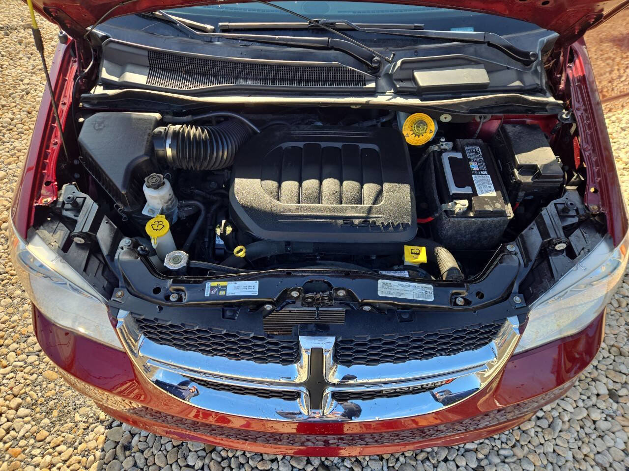 Used 2019 Dodge Grand Caravan SXT image 17