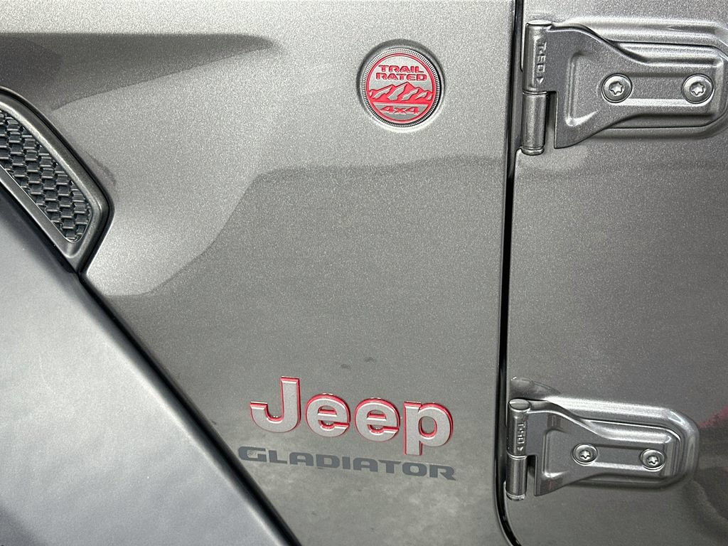 Used 2022 Jeep Gladiator Rubicon w/ LED Lighting Group AWD/4WD image 27