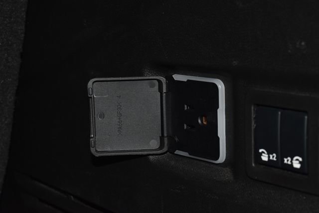 Used 2025 Chevrolet Tahoe Z71 w/ Z71 Off-Road Package image 38