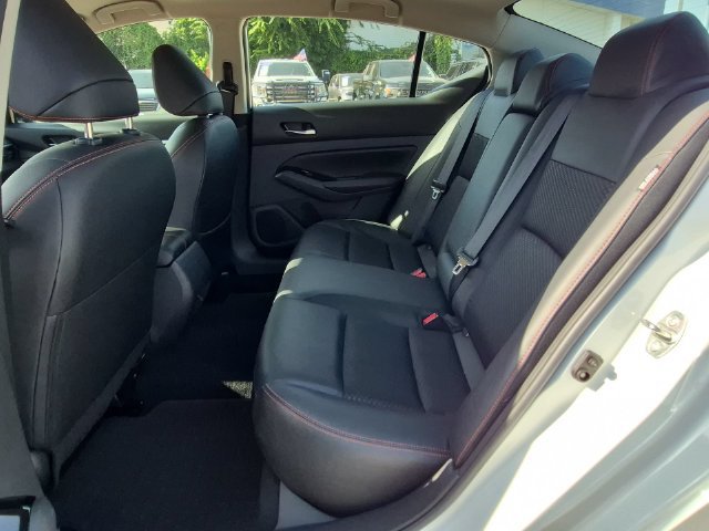 Used 2025 Nissan Altima 2.5 SR FWD image 21