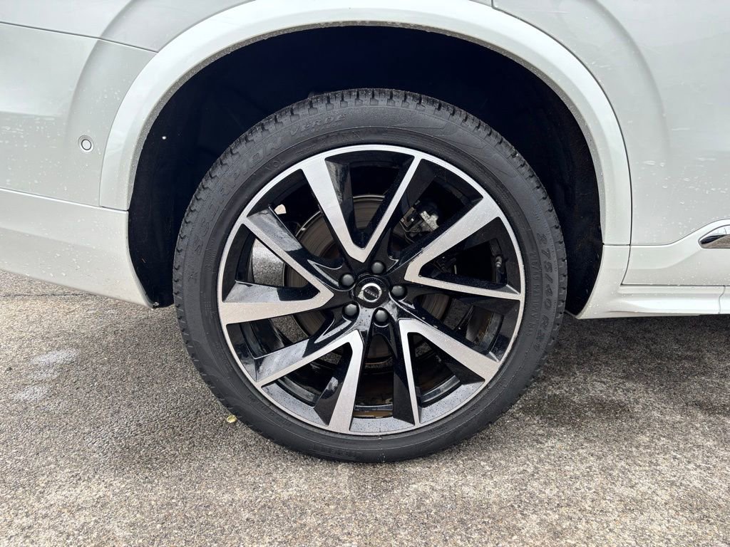 Certified 2024 Volvo XC90 B6 Ultimate image 33