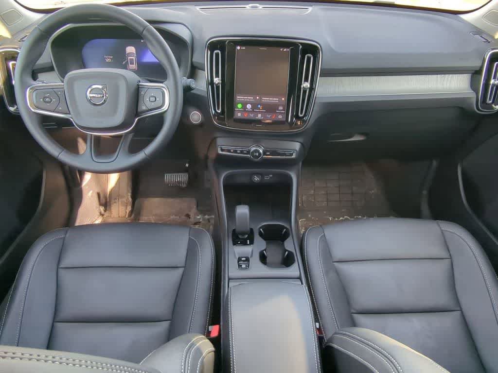 Certified 2026 Volvo XC40 B5 Core w/ Protection Package Premier AWD/4WD image 14