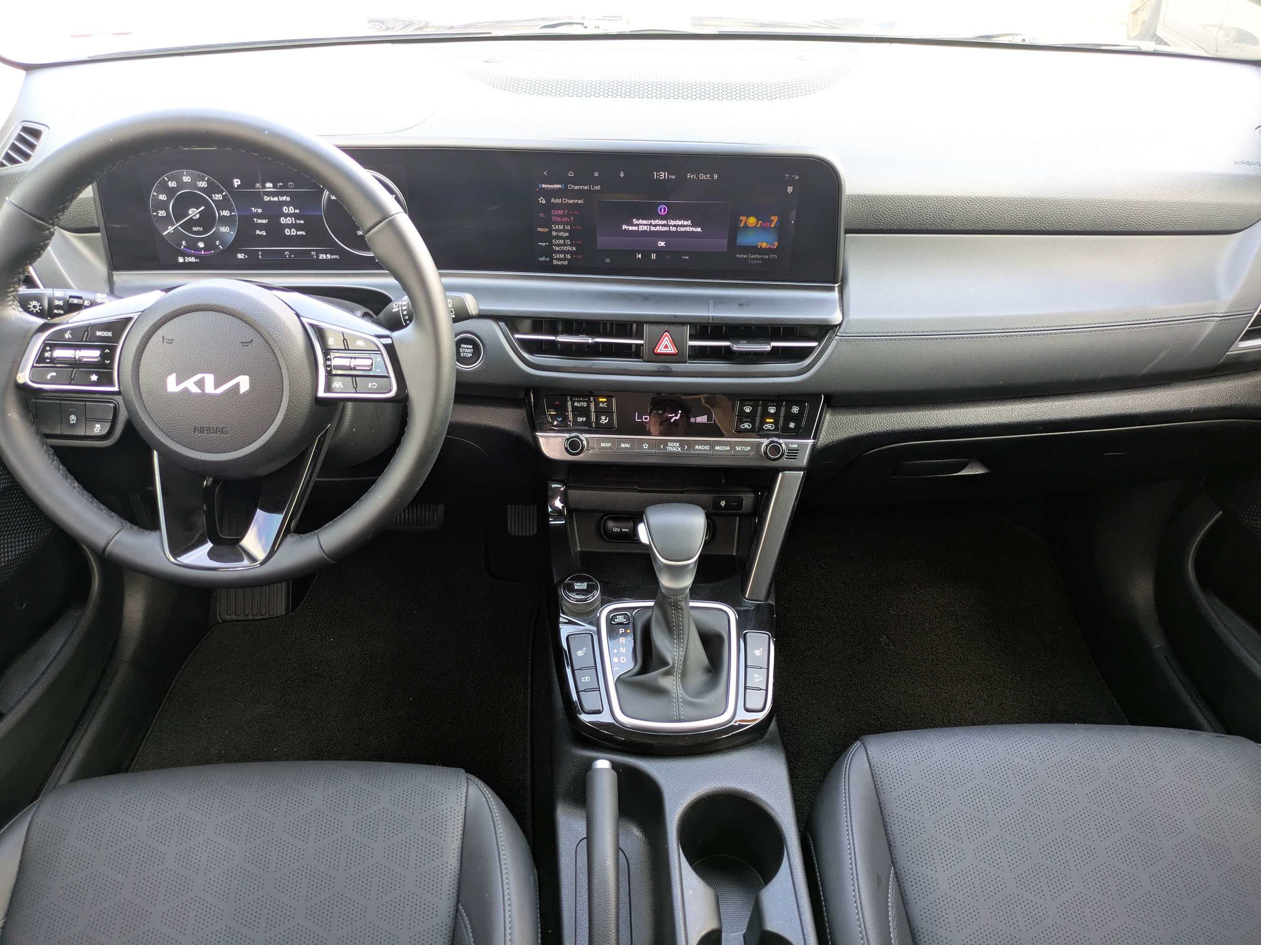 Certified 2024 Kia Seltos EX FWD image 16