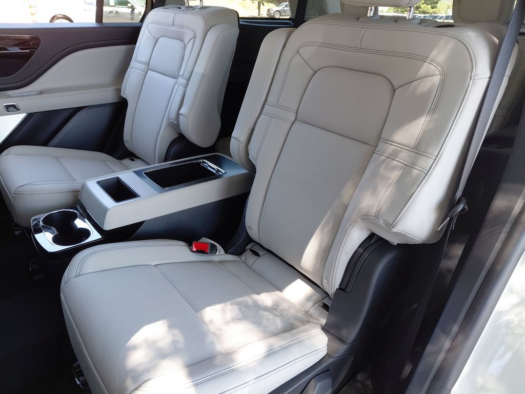 New 2026 Lincoln Aviator Reserve AWD/4WD image 49