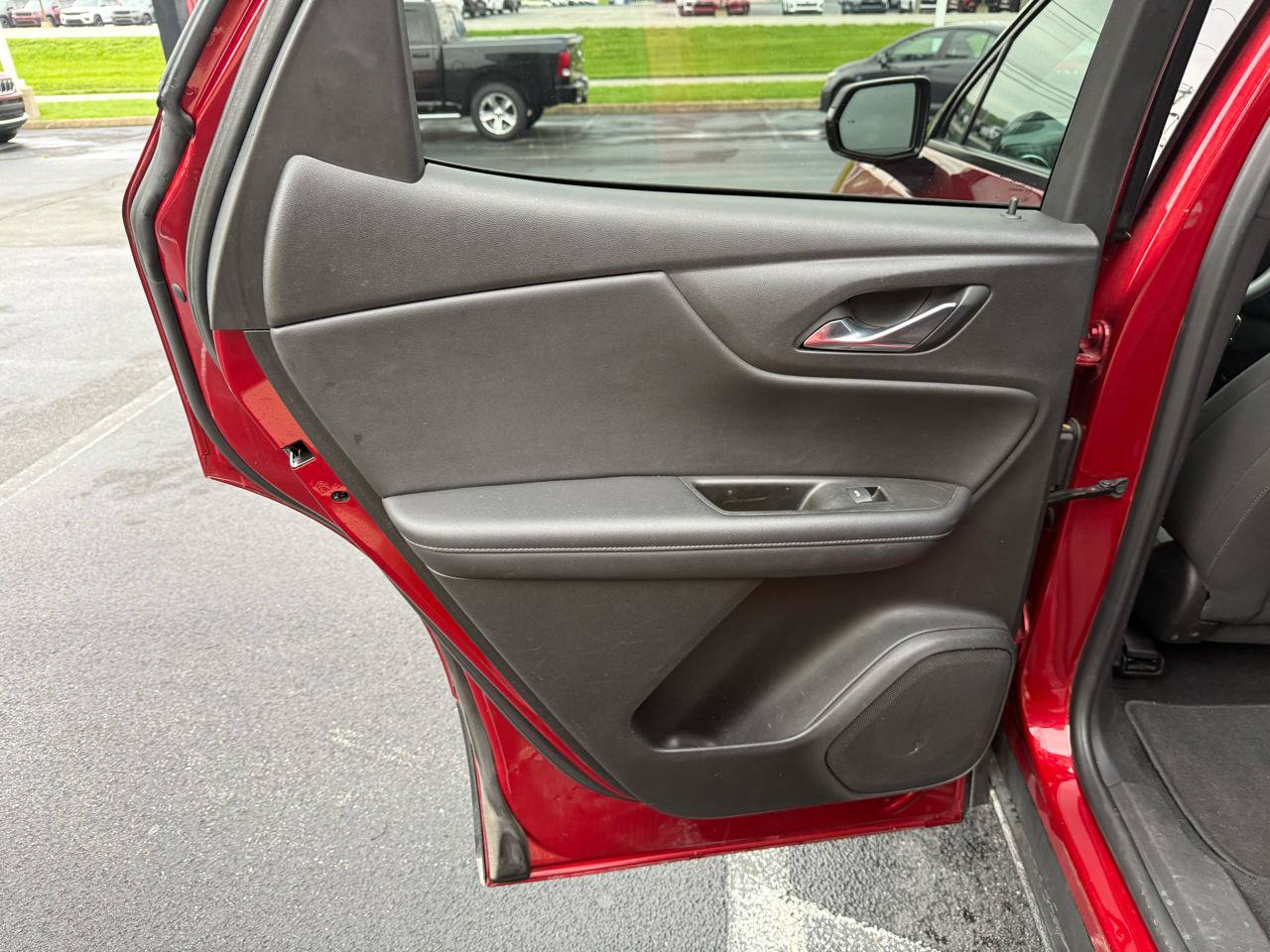 Used 2021 Chevrolet Blazer LT FWD image 21