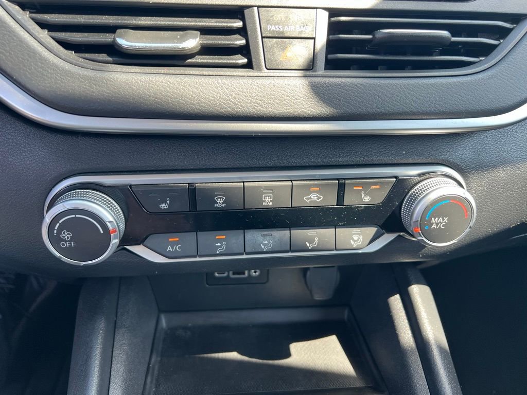 Used 2022 Nissan Altima 2.5 AWD/4WD image 32